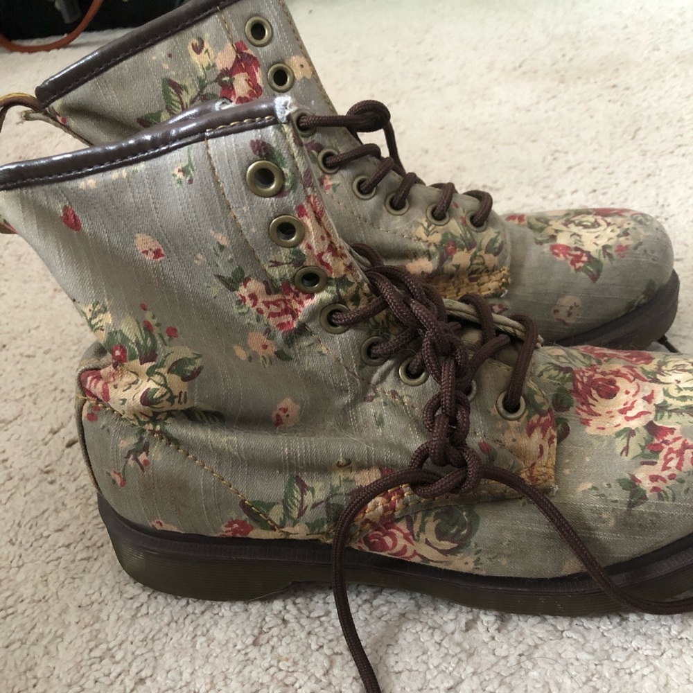 Dr. Martens. EU 37.